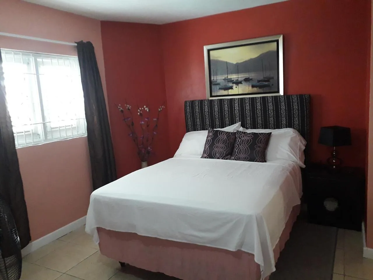 Guest house Csompo Bed And Breakfast Ocho Rios