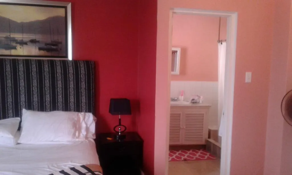 Guest house Csompo Bed And Breakfast Ocho Rios