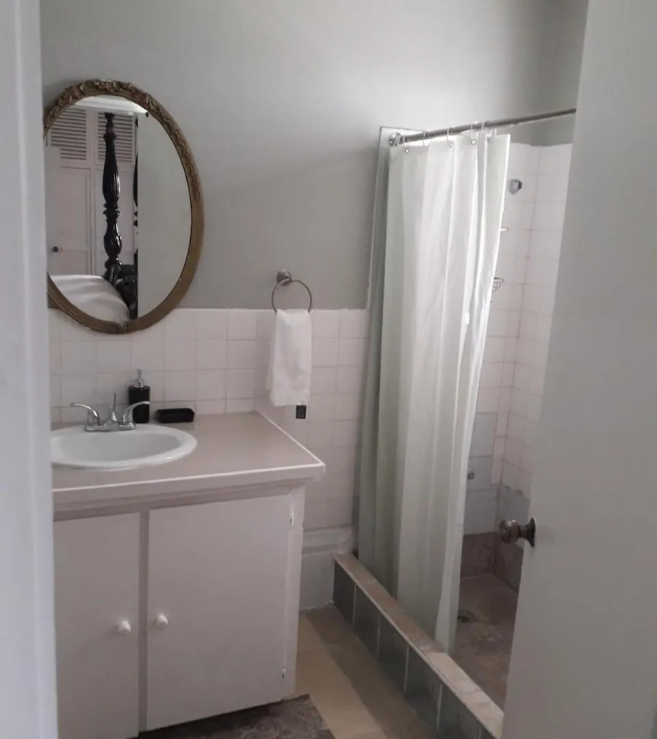 Guest house Csompo Bed And Breakfast Ocho Rios
